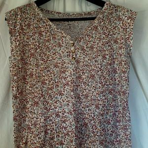 LOFT Floral T-Shirt. Women’s XS